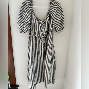 Universal Thread Striped Midi Dress Size L